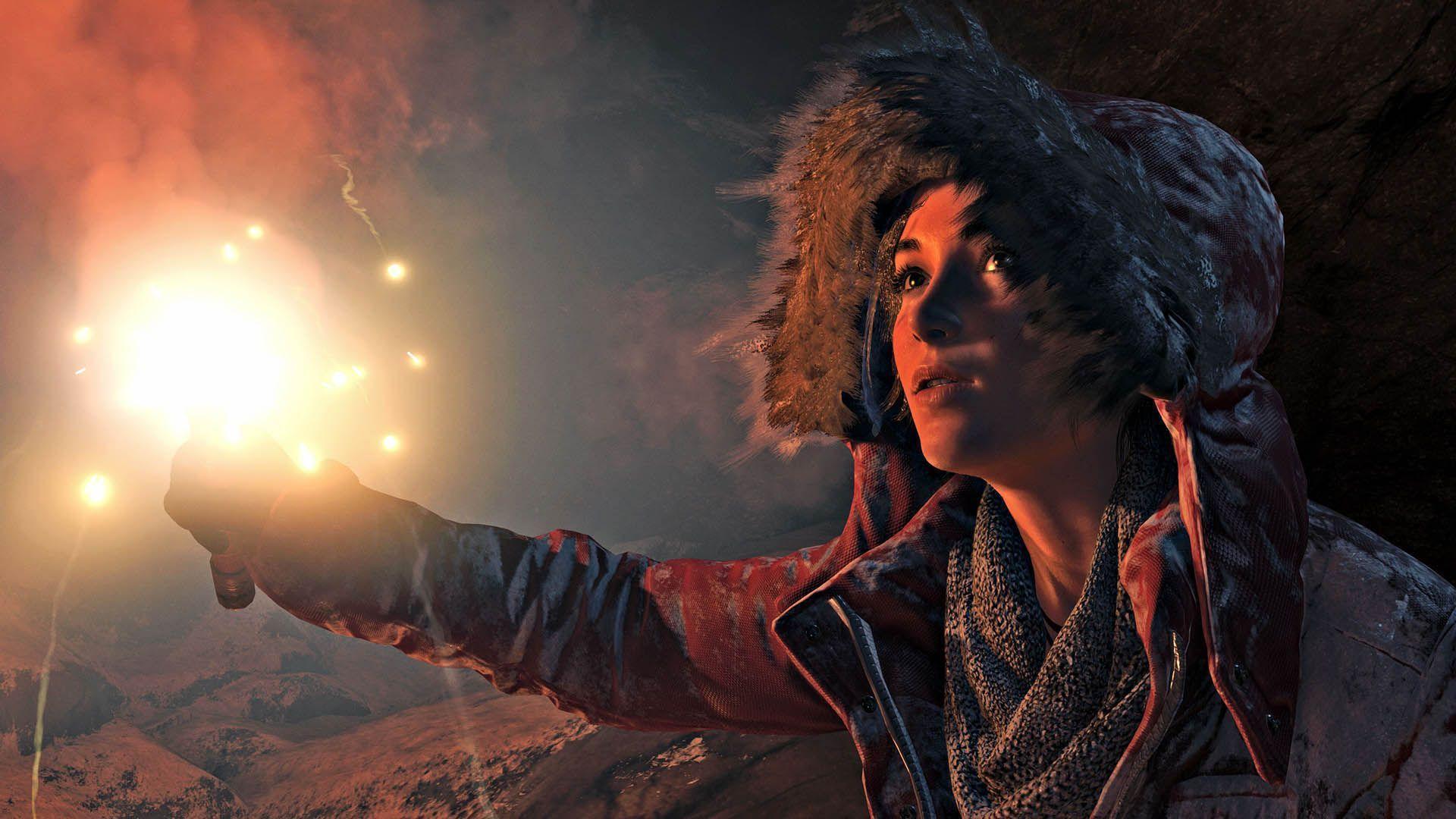 Rise of the Tomb Raider: Lara alone with a torch
