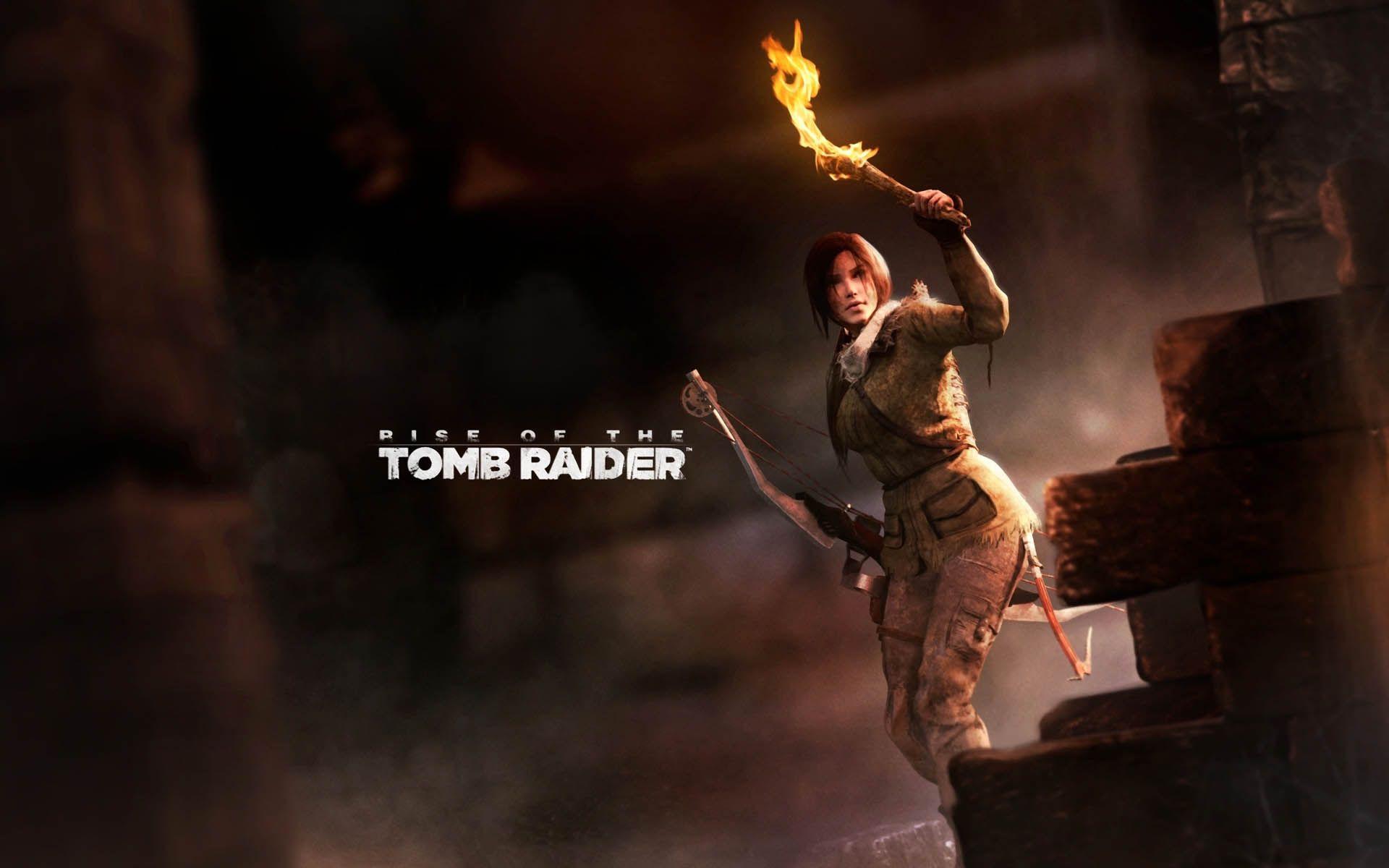 Lara exploring Ancient Ruins of the Tomb Raider
