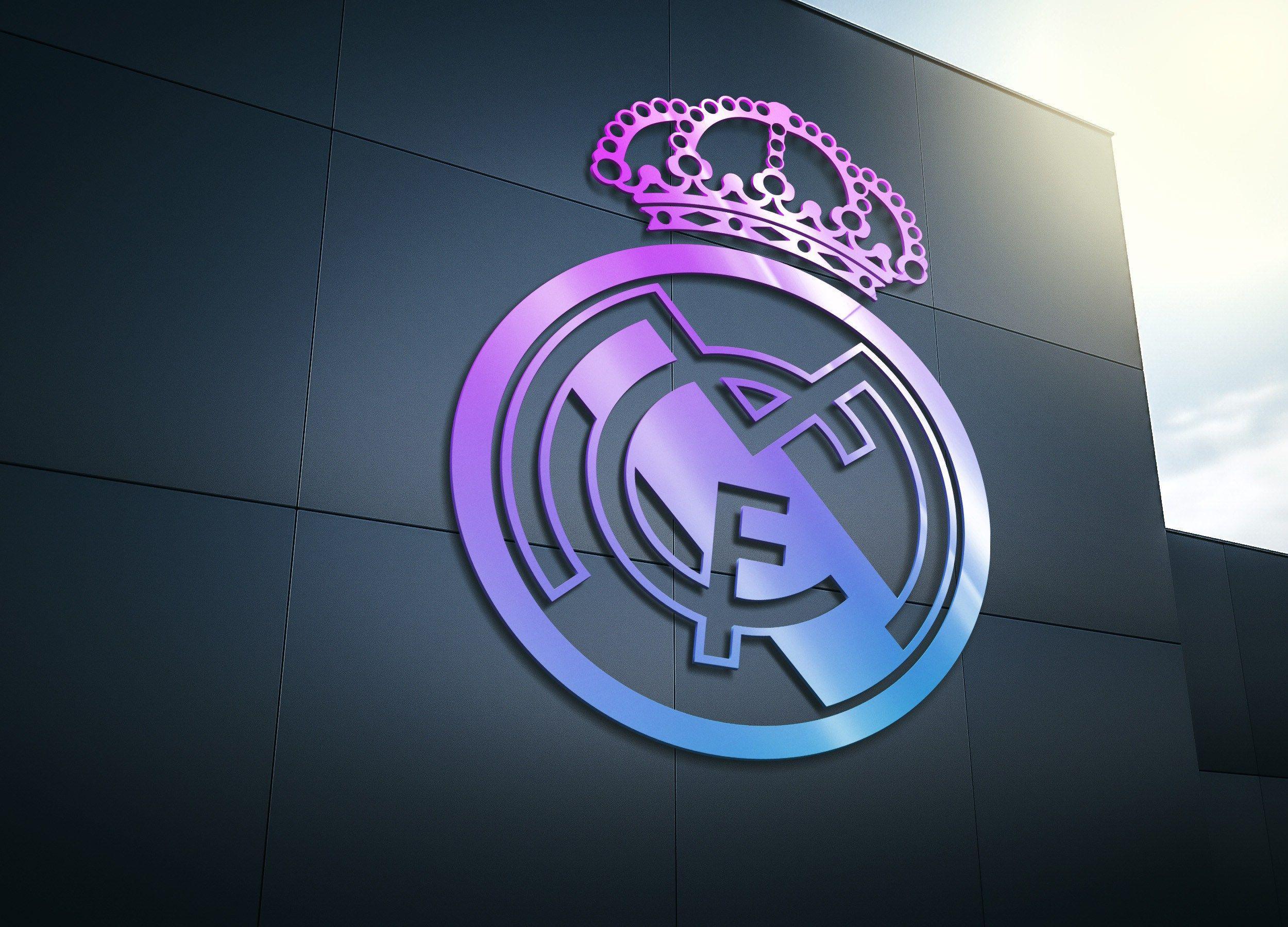 Real Madrid Logo : Real Madrid Logo Wallpapers HD 2017 - Wallpaper Cave