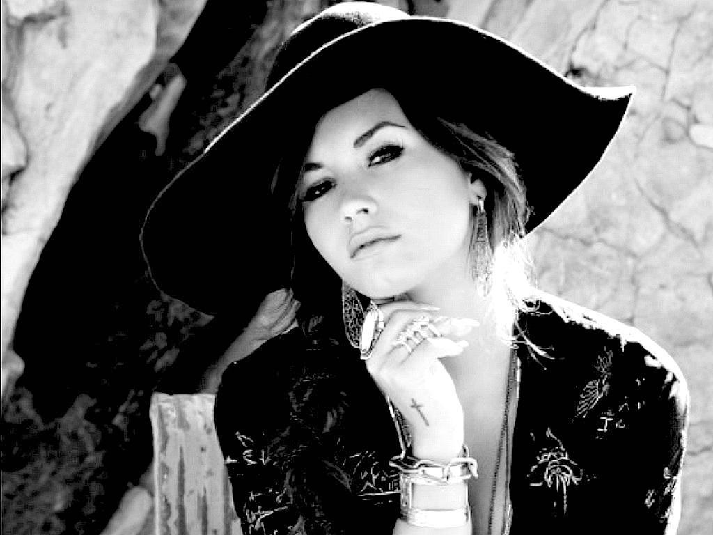 Demi Lovato Wallpaper Driverlayer Search Engine. HD Wallpaper Range