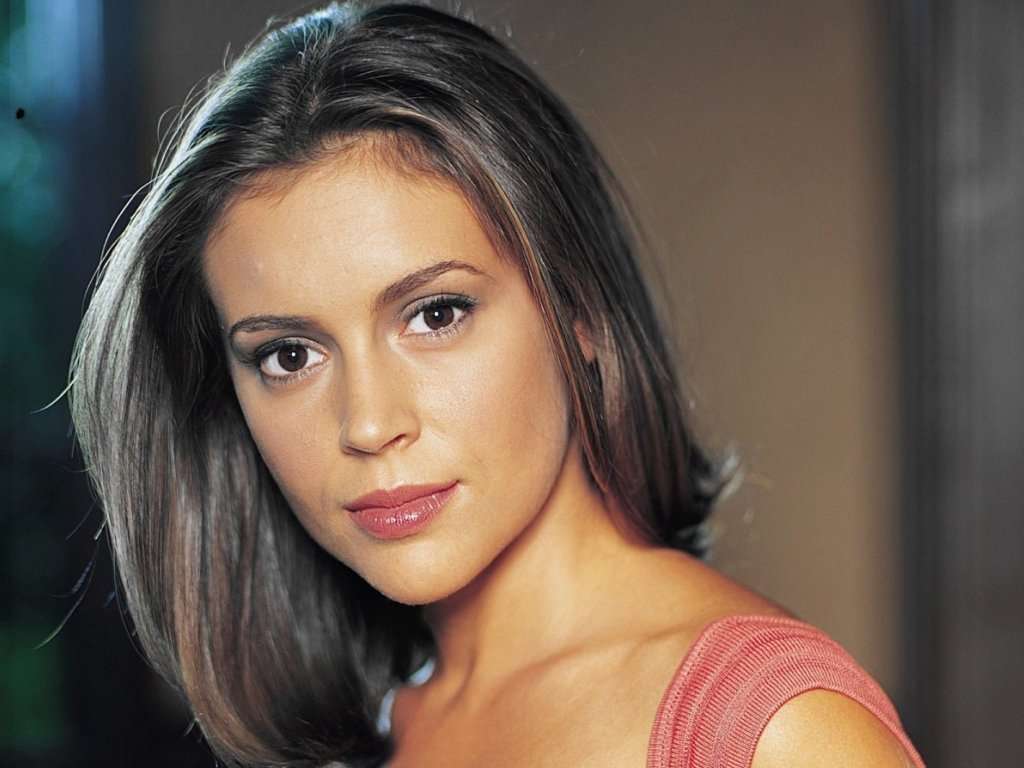 alyssa milano HD wallpapers backgrounds