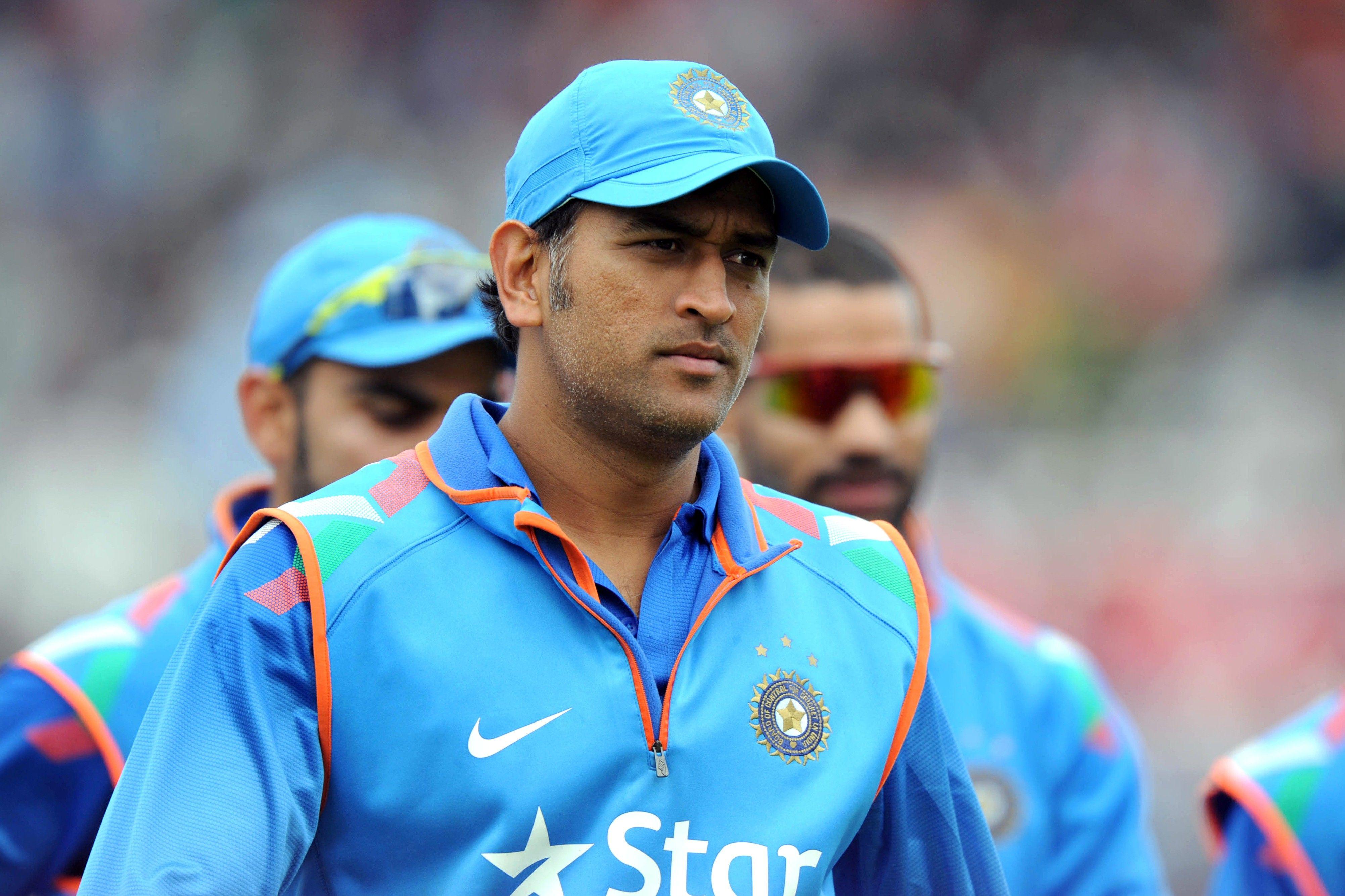 MS Dhoni HD Wallpapers Image Pictures Photos Download