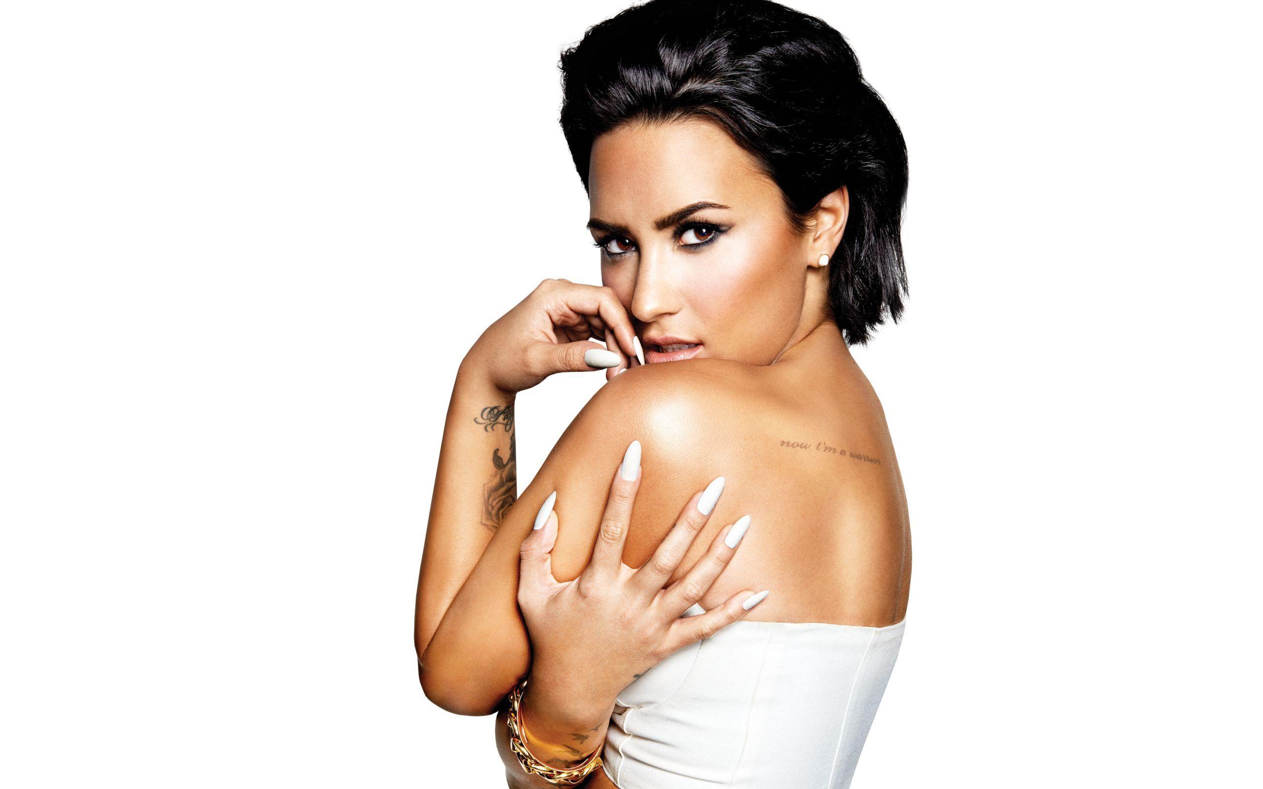 Demi Lovato Wallpaper