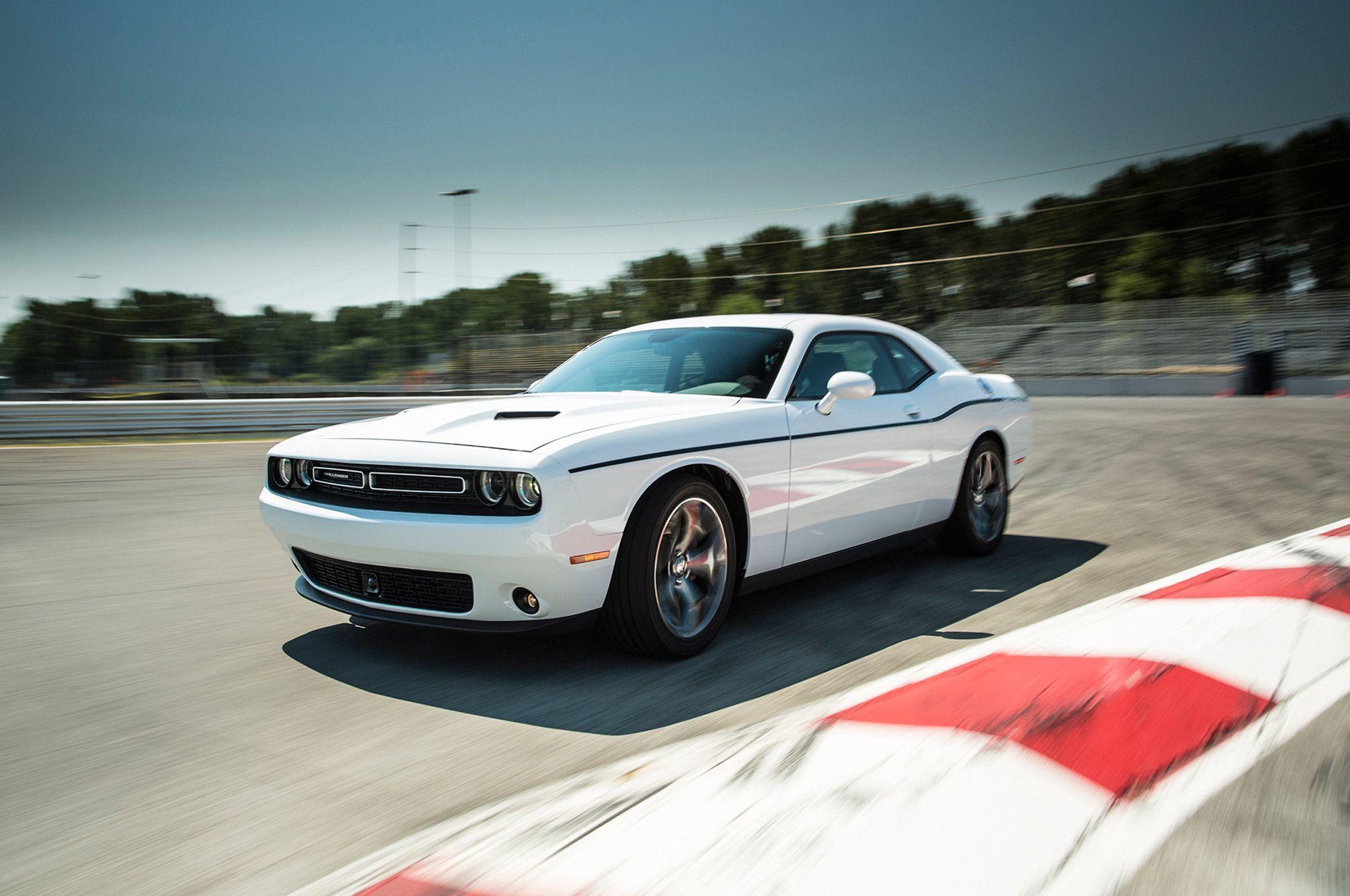 Dodge Challenger Sxt Wallpaper