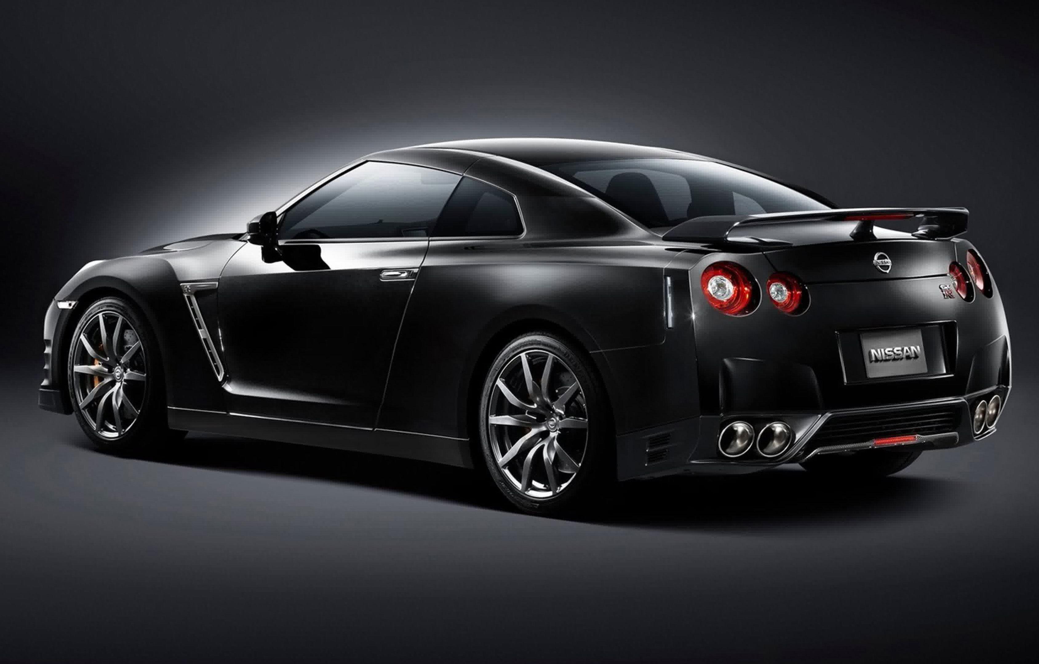 Nissan Gt R Black Edition