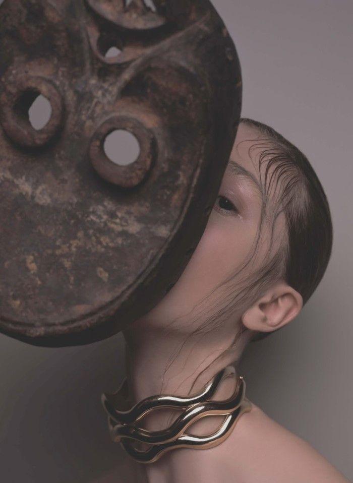 Sophia Linnewedel In &;African Queen&; By Brigitte Niedermair