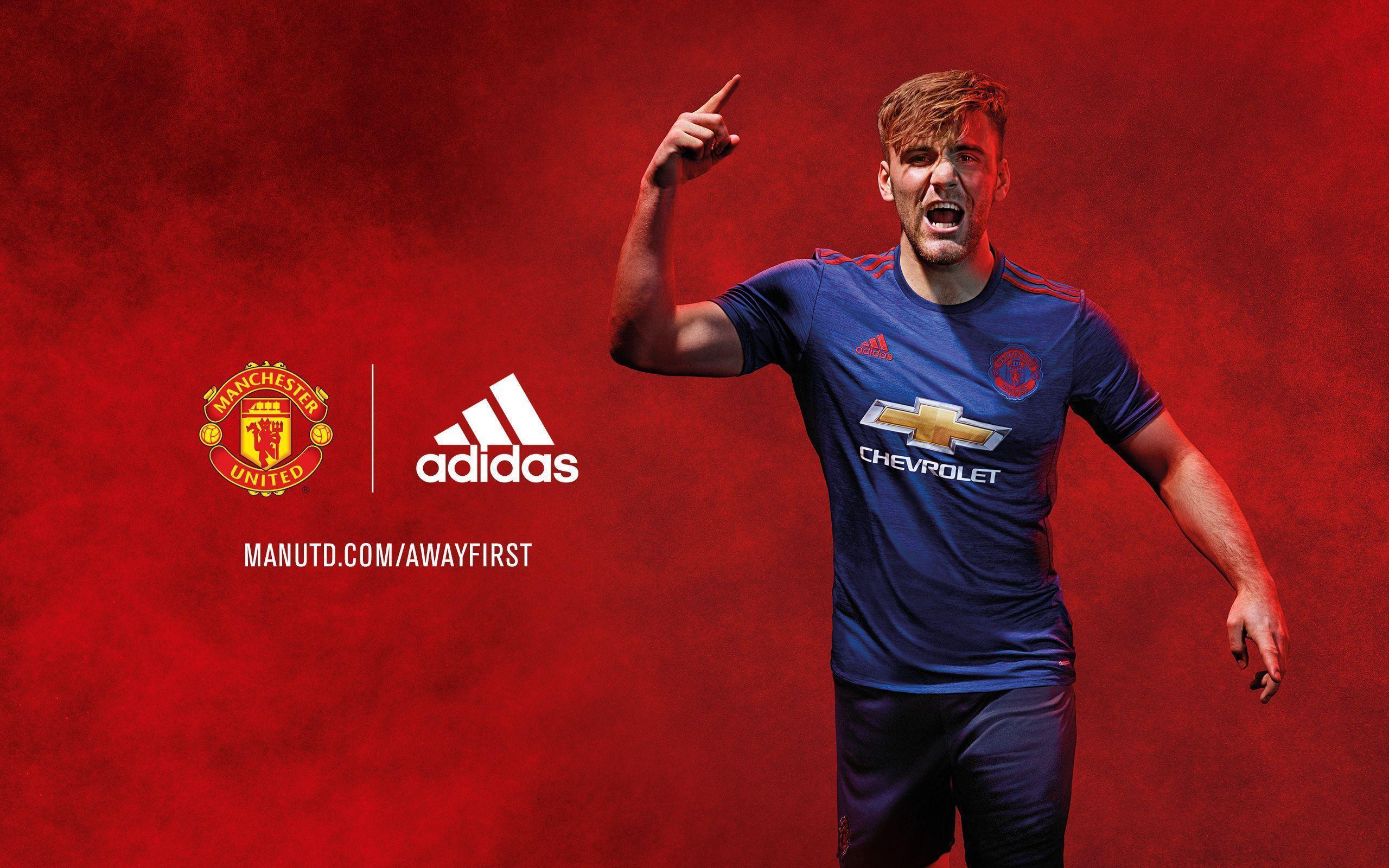 2017 Manchester United Kit Wallpaper