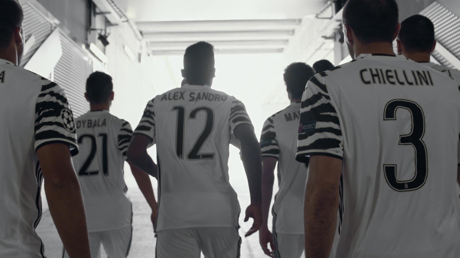 Juventus 16 17 Third Kit Released