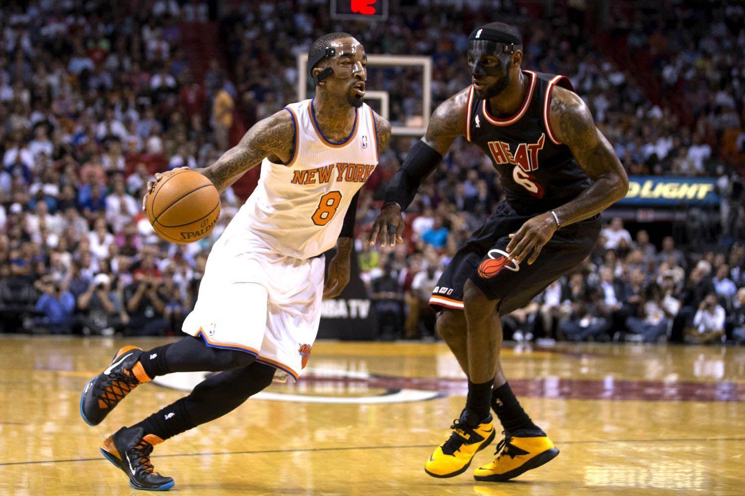 Report: Cavs Consulted With LeBron James on the JR Smith Trade