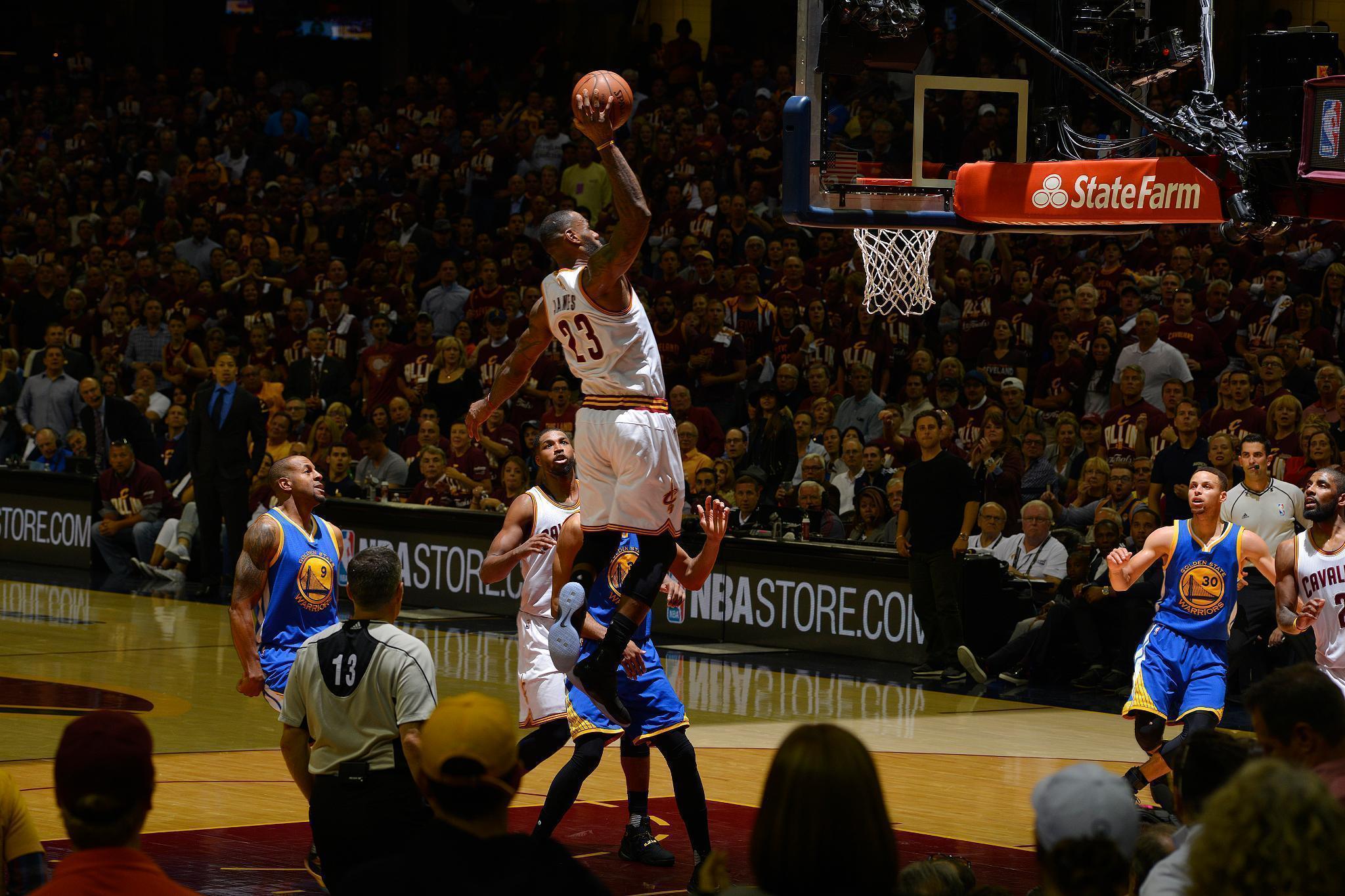 WATCH: LeBron James Throws Down Thunderous Alley Oop Dunk