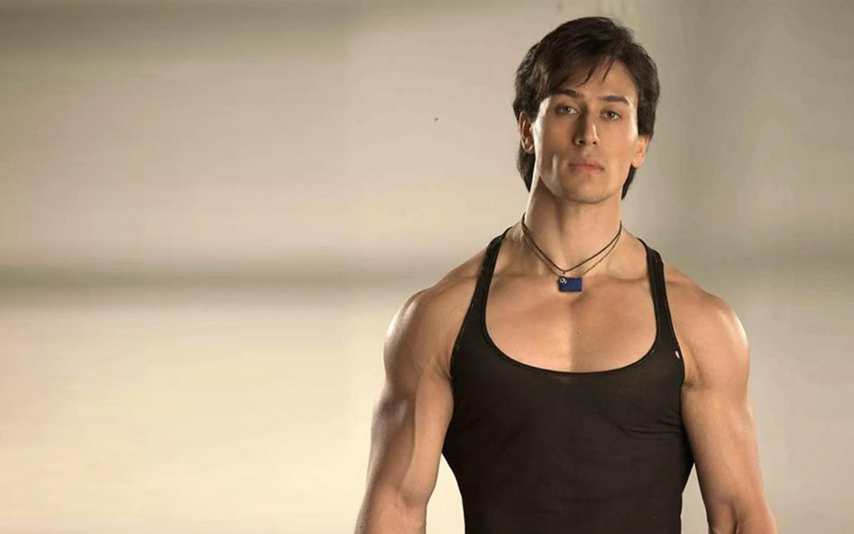 baaghi tiger shroff bollywood movie 2016 HD Wallpaper