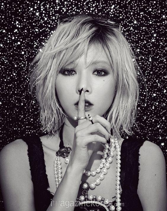 4Minute Hyun Ah Magazine January Issue &;14. Kim Hyuna