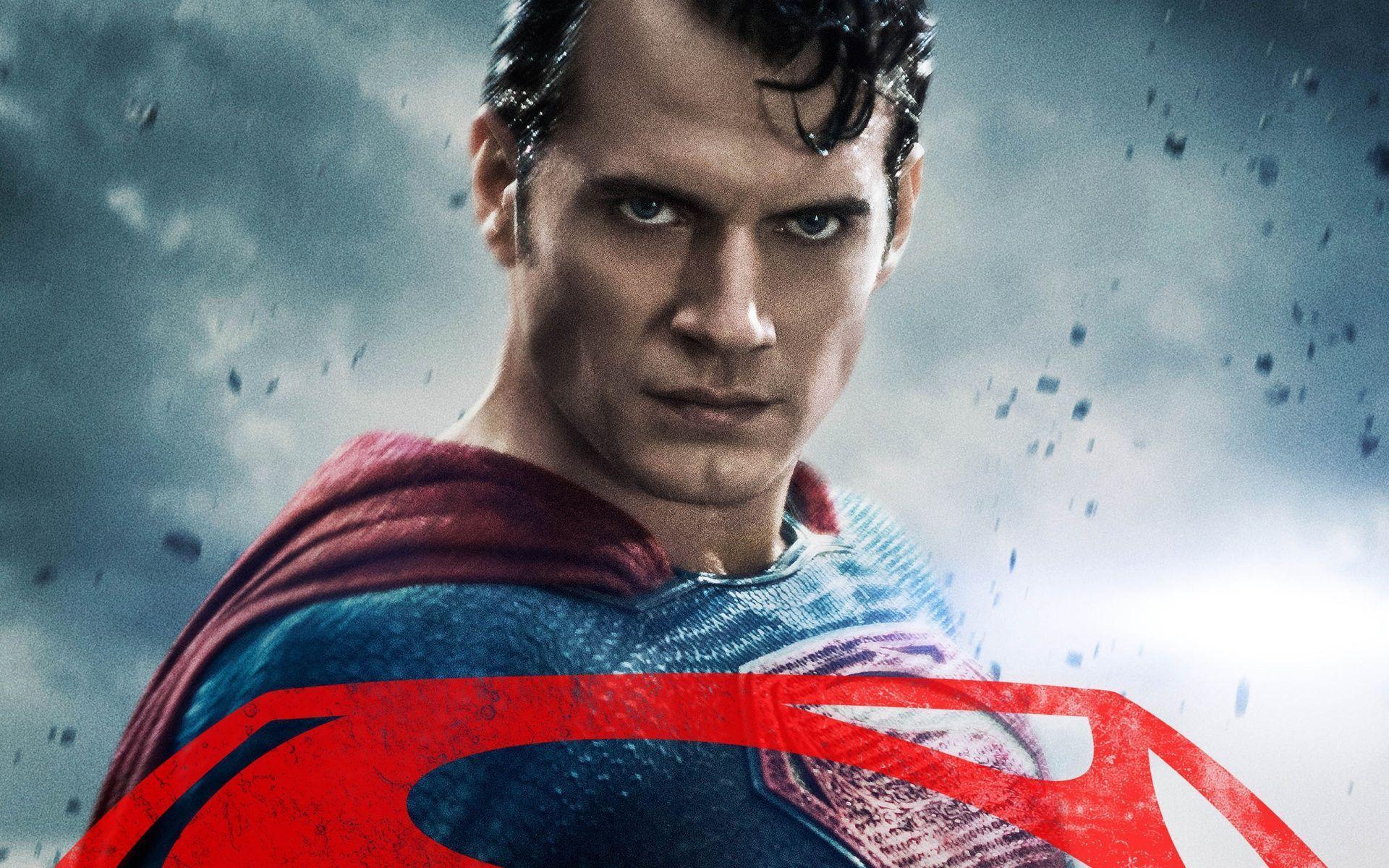 Wallpaper HD Superman in Batman v Superman Wallpaper Expert