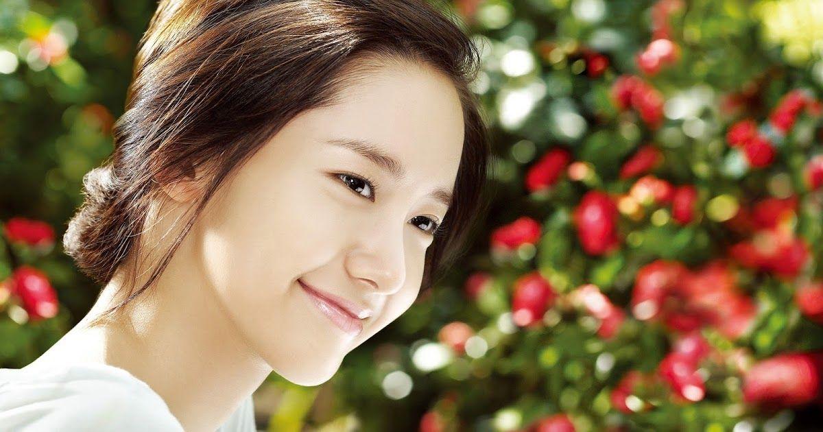 SNSD YoonA Innisfree Wallpaper HD