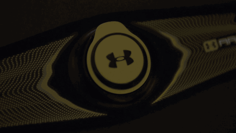 Fitmodo: Under Armour39 Performance Tracker Review