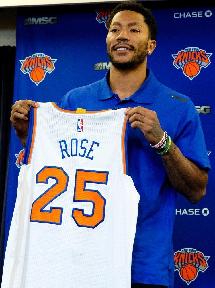 Reflective Derrick Rose says he has to make playoffs with Knicks