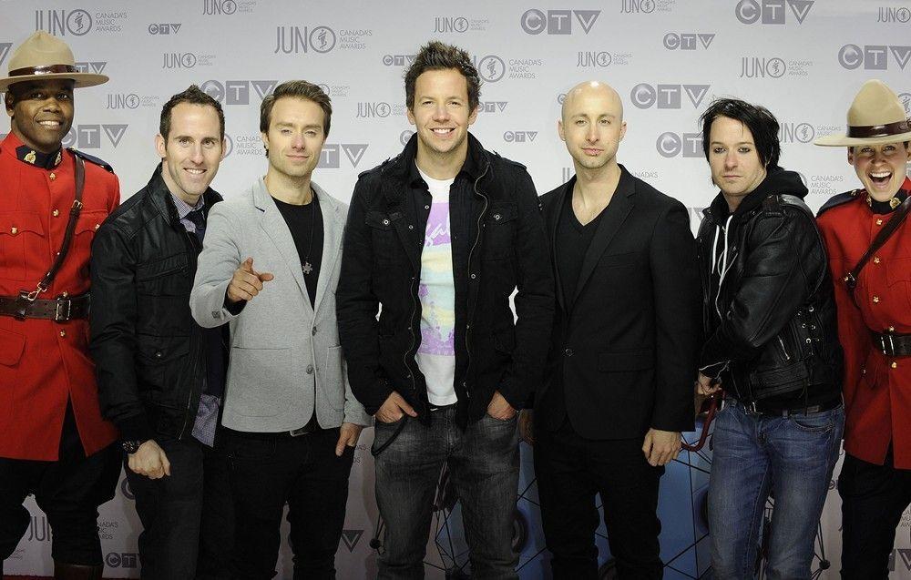 Simple Plan Picture, Latest News, Videos and Dating Gossips