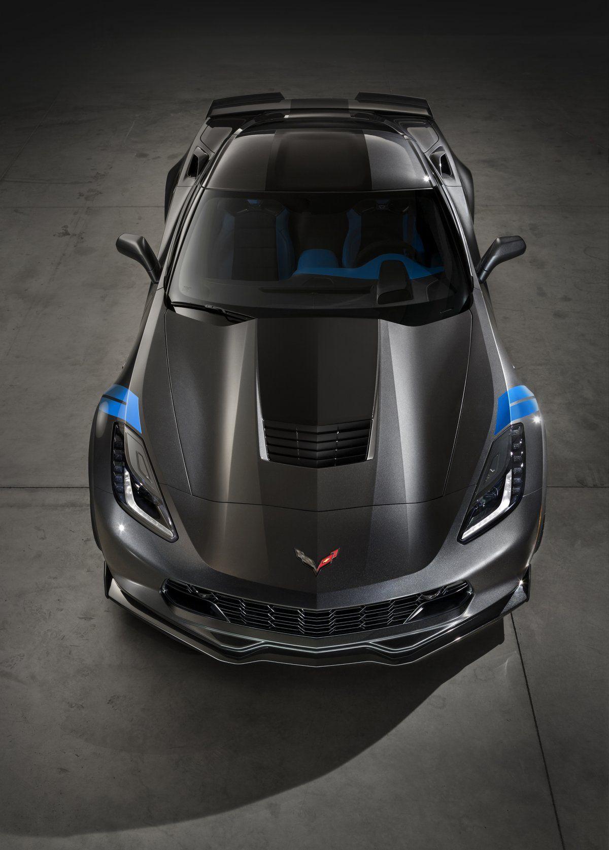 The 2017 Chevrolet Corvette Grand Sport looks just right. Diecast