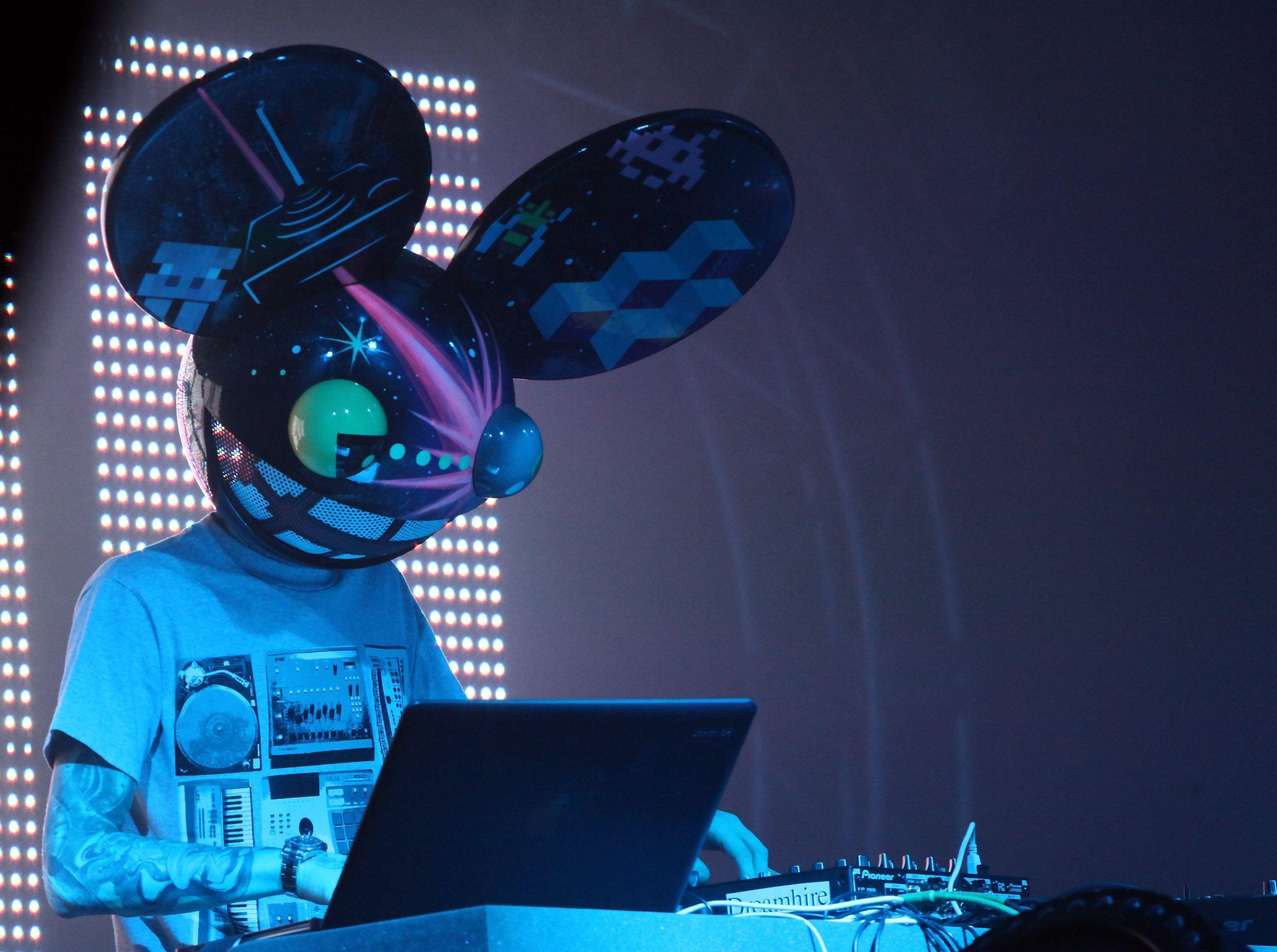 Unreleased Deadmau5 Song Surfaces on Internet, Buzz, Music Times