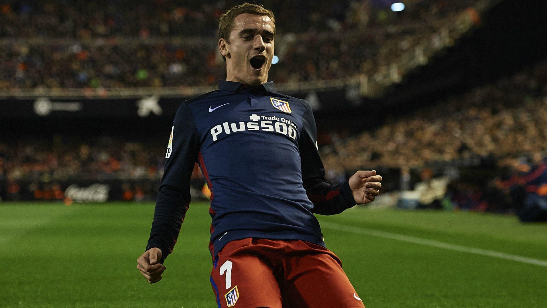 Football. David Villa: Antoine Griezmann as good as Messi