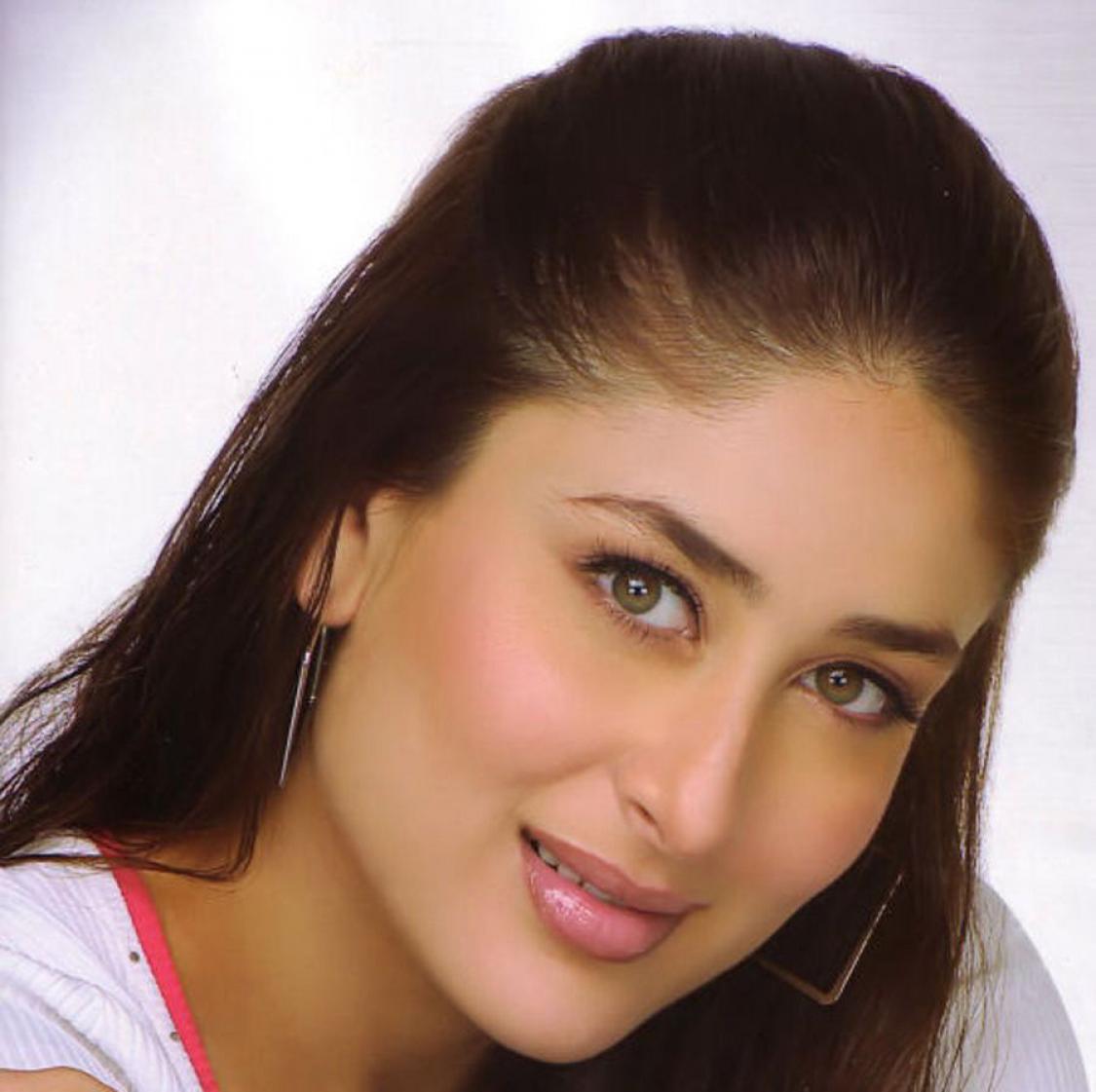 Kareena kapoor latest photo 2013 for Sharing