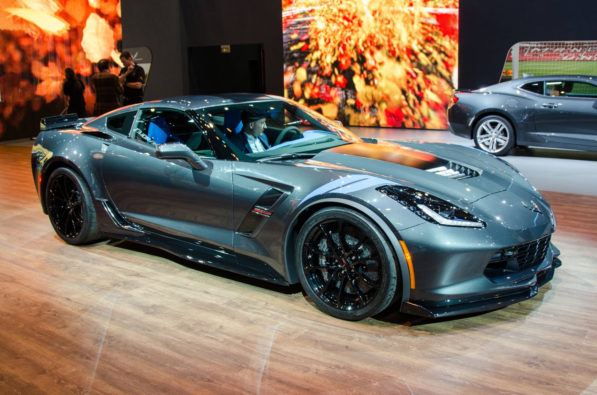 Chevrolet Corvette Stingray Free Download Wallpaper