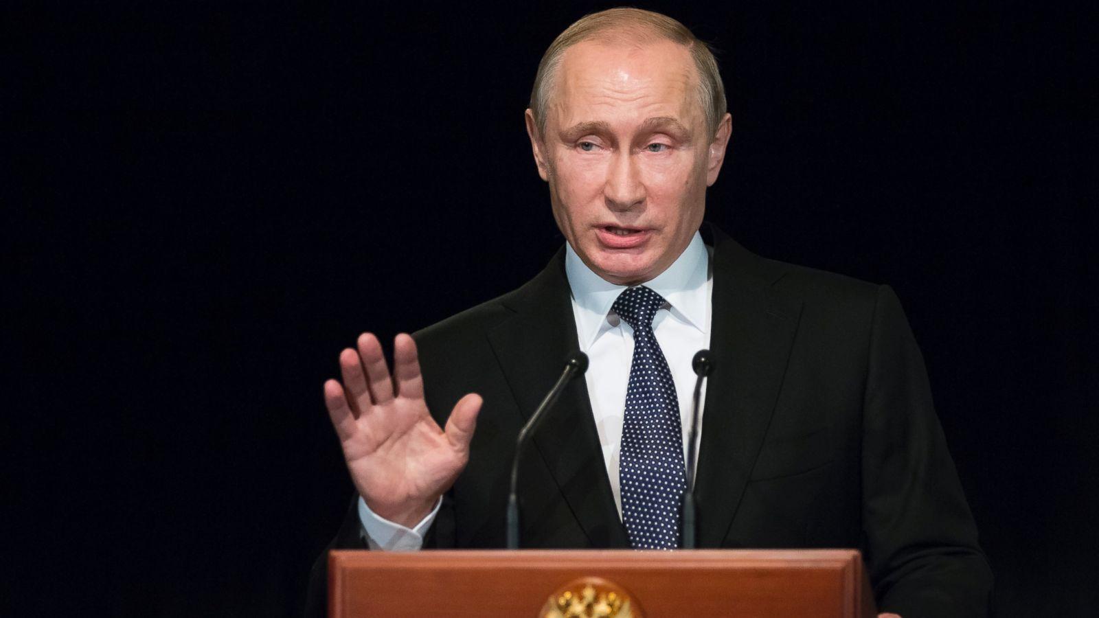 Putin Extends Ban on Imports of Western Food Through 2017