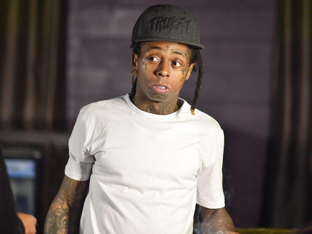 Lil Wayne&;s Memoir Describes Prison Life and Alleged Betrayal By Drake