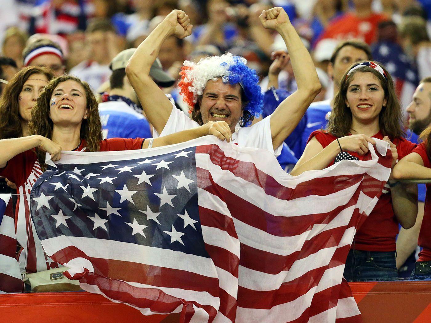 Army veteran goes to great lengths to cheer on USA in World Cup final