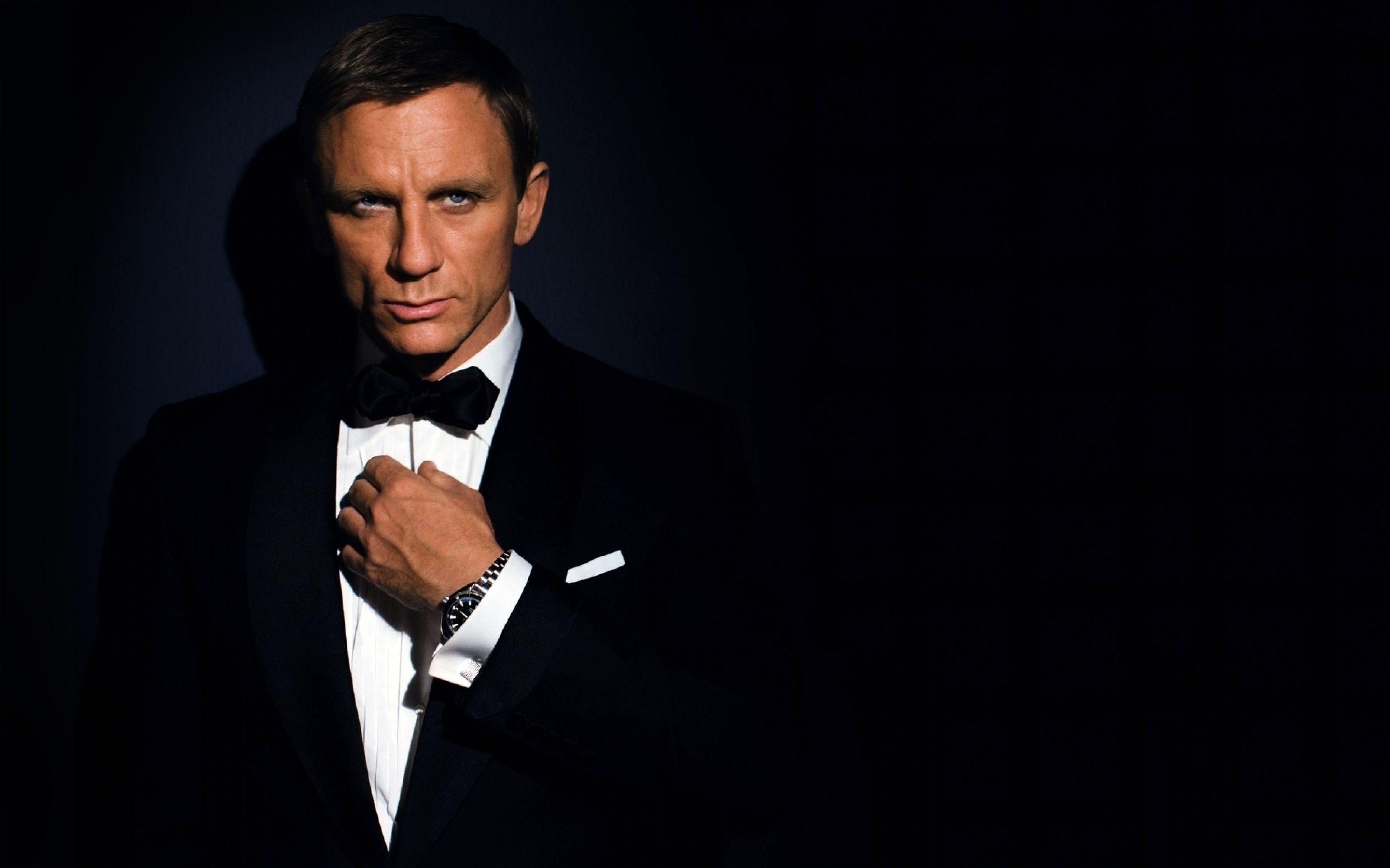 James Bond wallpaper 2560x1440