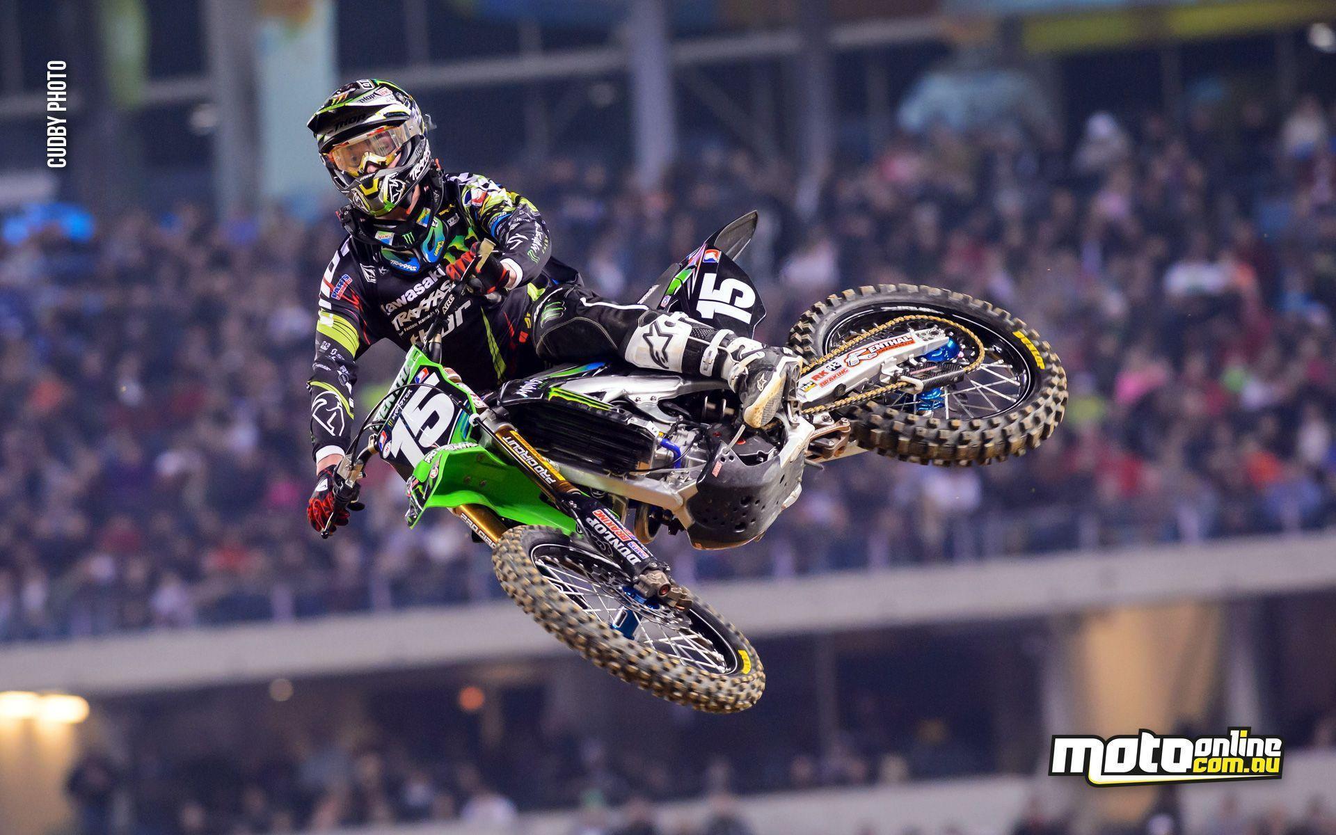 Wednesday Wallpaper: Dean Wilson