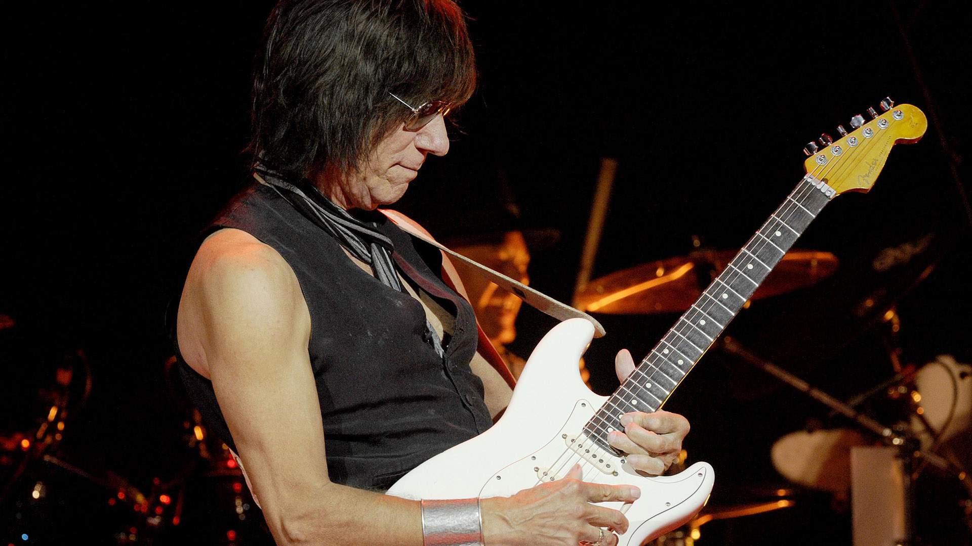 Jeff Beck Tour Dates 2016 2017. Concerts, Tickets, Music