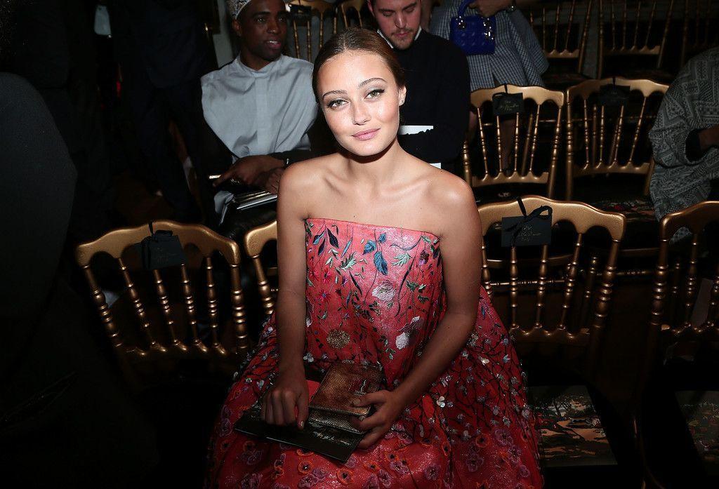 hd army wallpaper: Ella Purnell Best Wallpaper