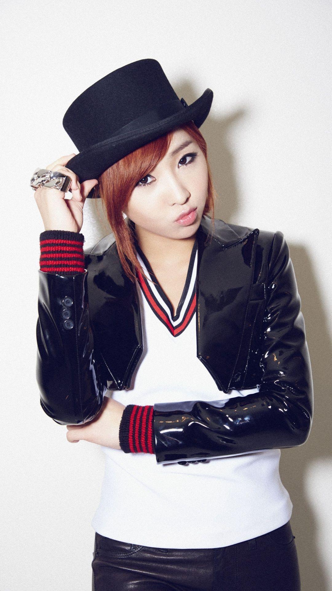 2ne1 CL. Korean celebrities iPhone wallpaper. People