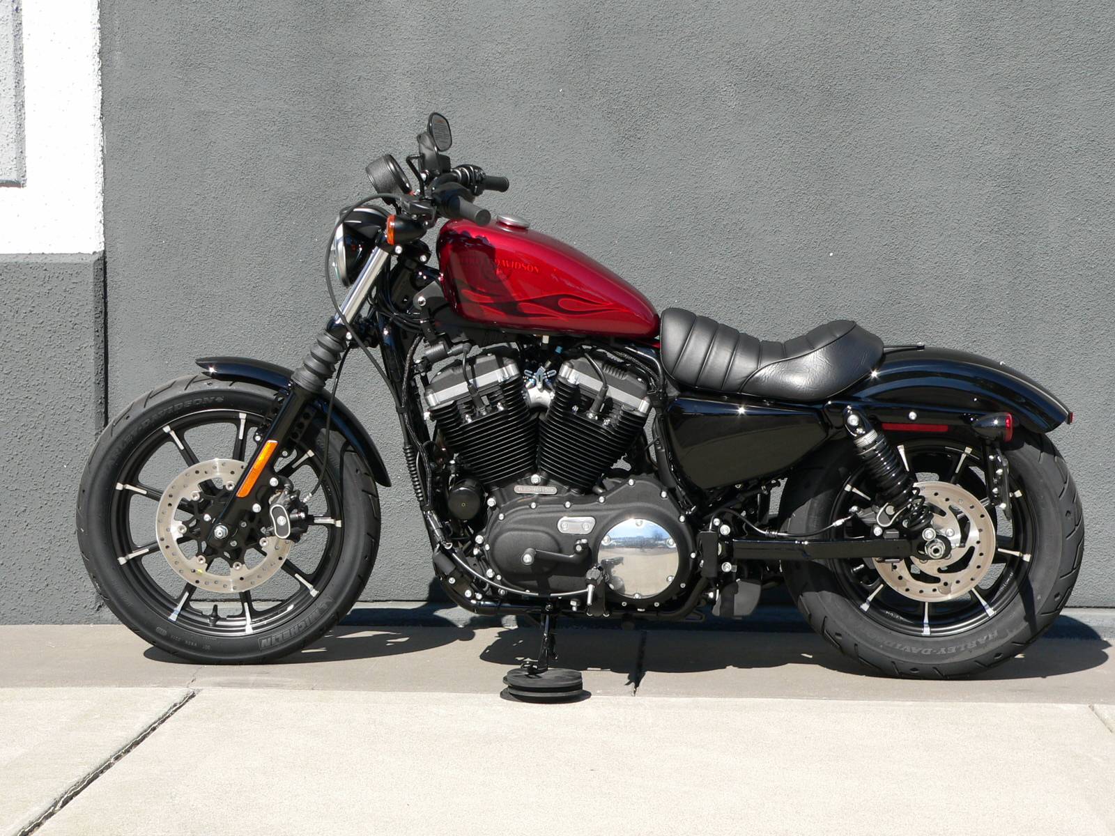 Harley Davidson Iron 883™ Motorcycles Oakland California