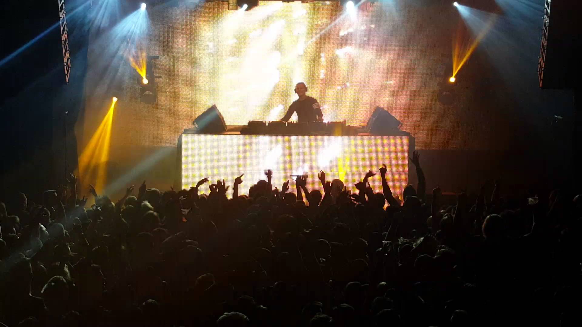 DJ TIESTO 2016 Bergen Part I By BAGA 03 17