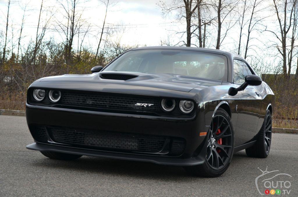 Dodge Challenger Hellcat Black Awesome Wallpaper