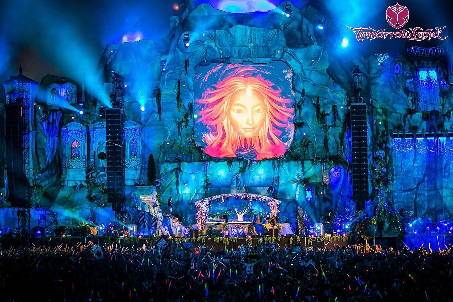 Tomorrowland Wallpaper