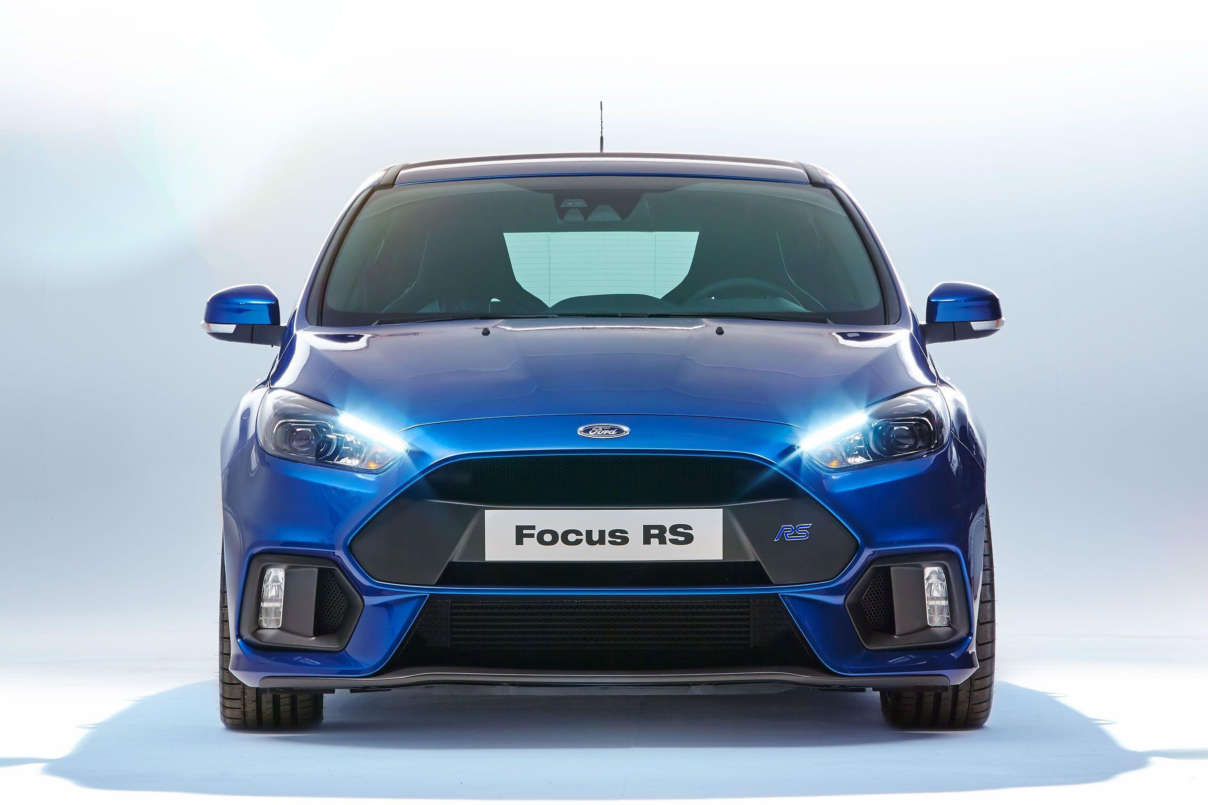 Ford Focus RS 2016 HD wallpaper free download
