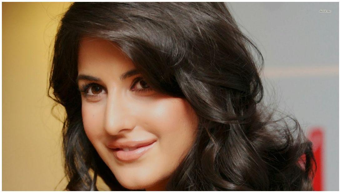 New Wallpaper of Katrina Kaif with cute style 2016 -2017