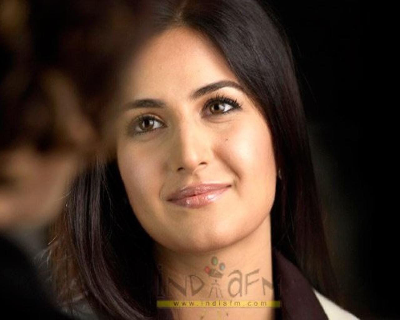 Katrina Kaif New Wallpaper