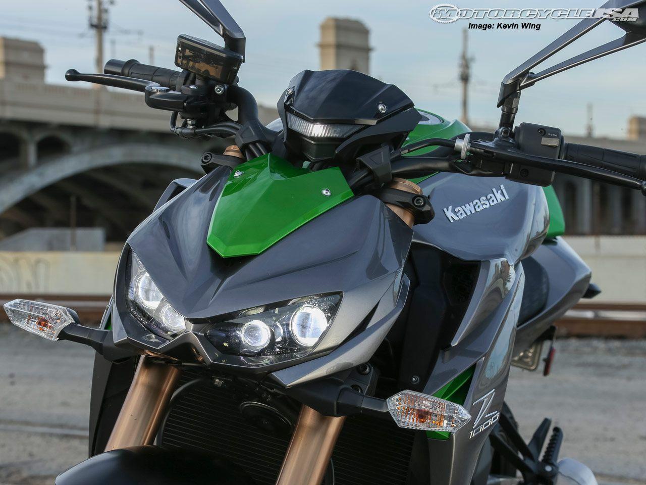 Kawasaki Z1000 ABS First Ride Review