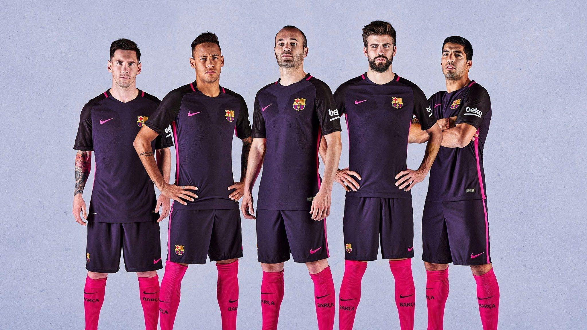 New Nike Home Kit For 2016 / 2017 Season.. FC Barcelona