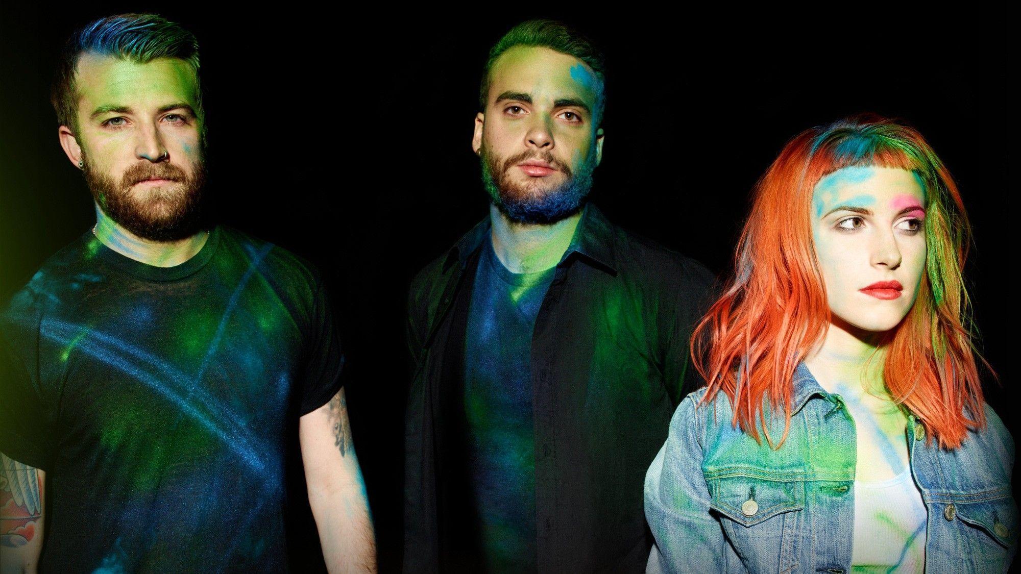 Paramore&;s Hayley Williams Ties Up Self Titled Album Run In New