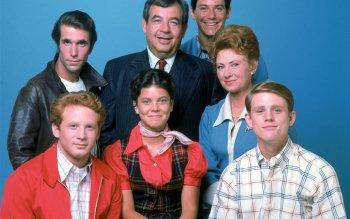 HD Wallpaper. Background Image. 2544x2274 TV Show Happy Days Happy Days HD Wallpaper and Background Image Days TV Show Wallpaper