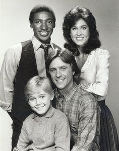 silver spoons cast. Silver Spoons Cast 1 Online Photo Galleries best Silver Spoons image. Silver spoons, Photo cat. Spoons TV Show Wallpaper