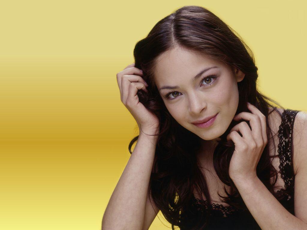 Wallpaper Hot Photo: Kristin Kreuk Photo Colection
