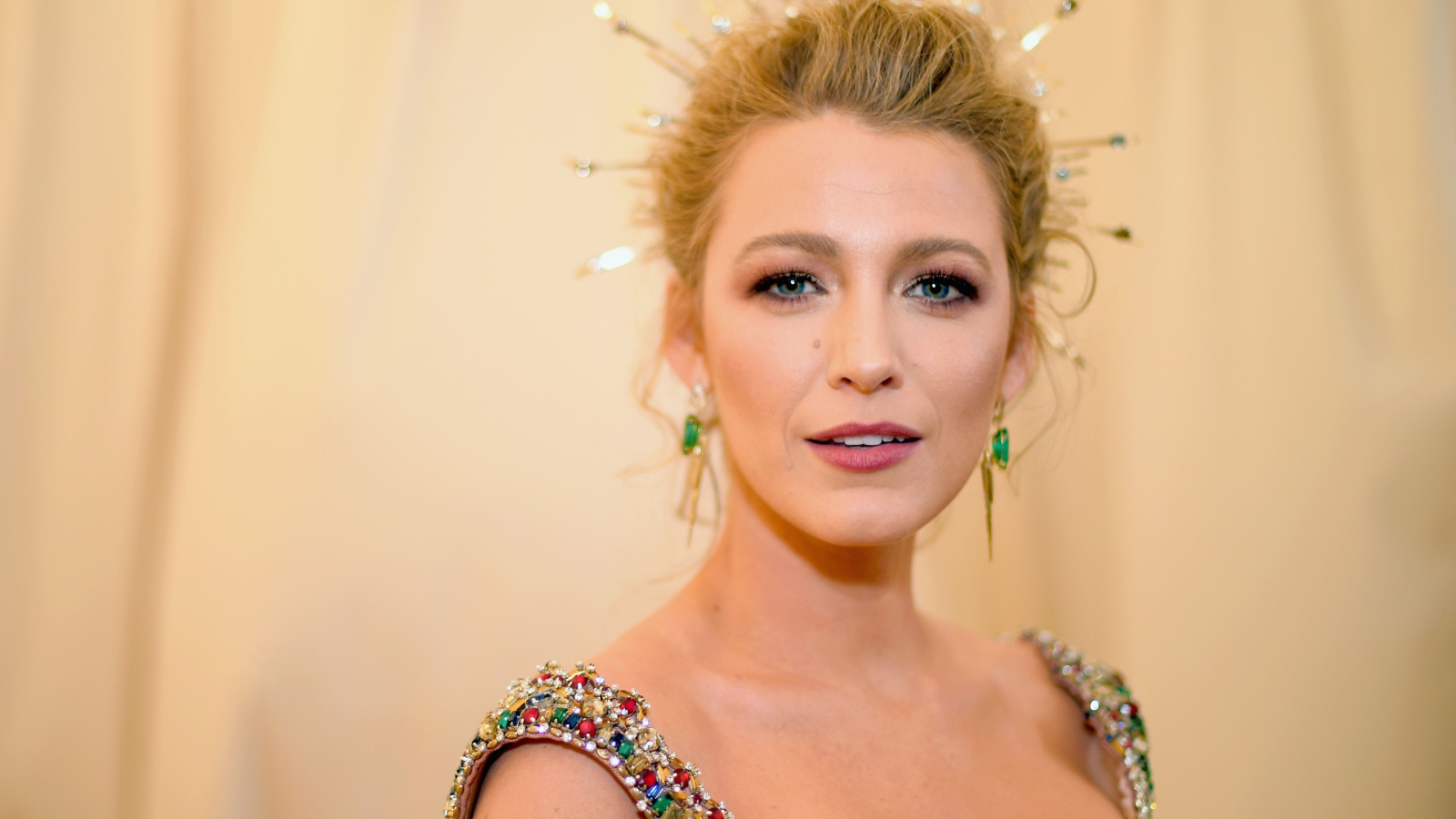 Free download Blake Lively Attends 2018 Met Gala Without Ryan Reynolds Blake [4680x3390] for your Desktop, Mobile & Tablet. Explore Met Gala 2019 Wallpaper. Met Gala 2019 Wallpaper, Met Wallpaper, Mr Met iPhone Wallpaper