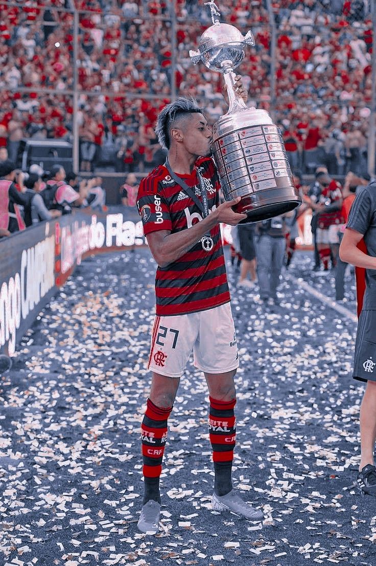 Bruno Henrique em 2021. Gol flamengo, Libertadores flamengo, Flamengo wallpaper