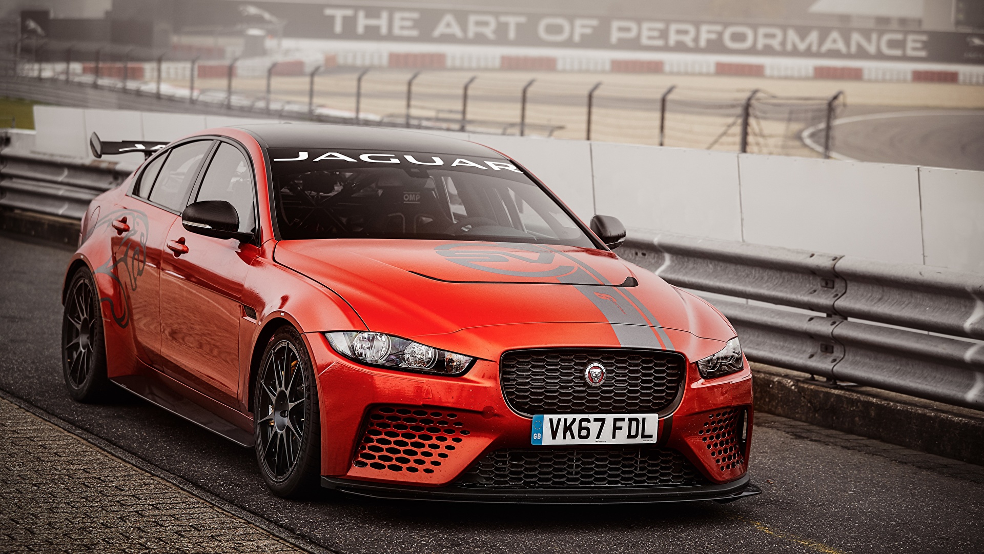 Picture Jaguar XE SV Project 8 Orange auto 1920x1080
